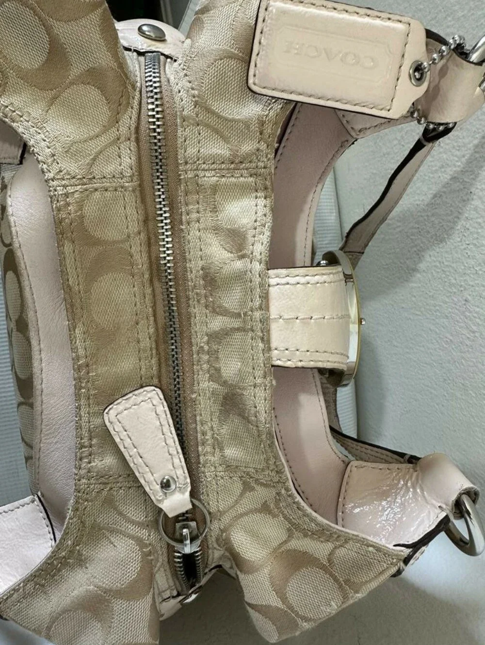 Coach Vintage Y2K Khaki Satchel Handbag with Pink Lining